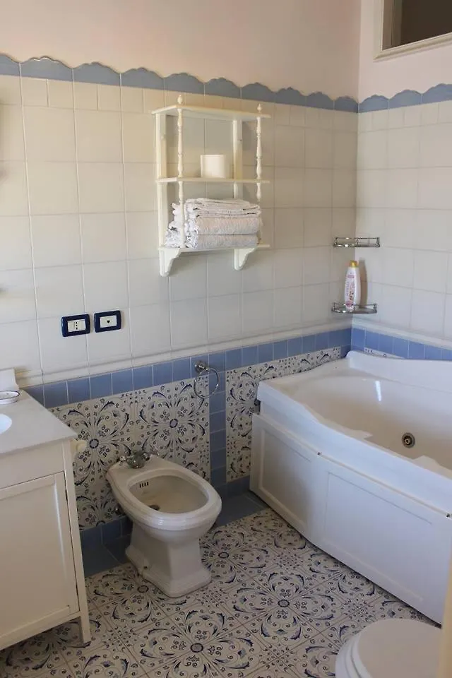 B&B Le Sorelle Naples Italy